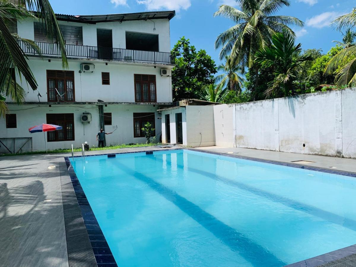 Yala Safari Village Maha Akurugoda 外观 照片